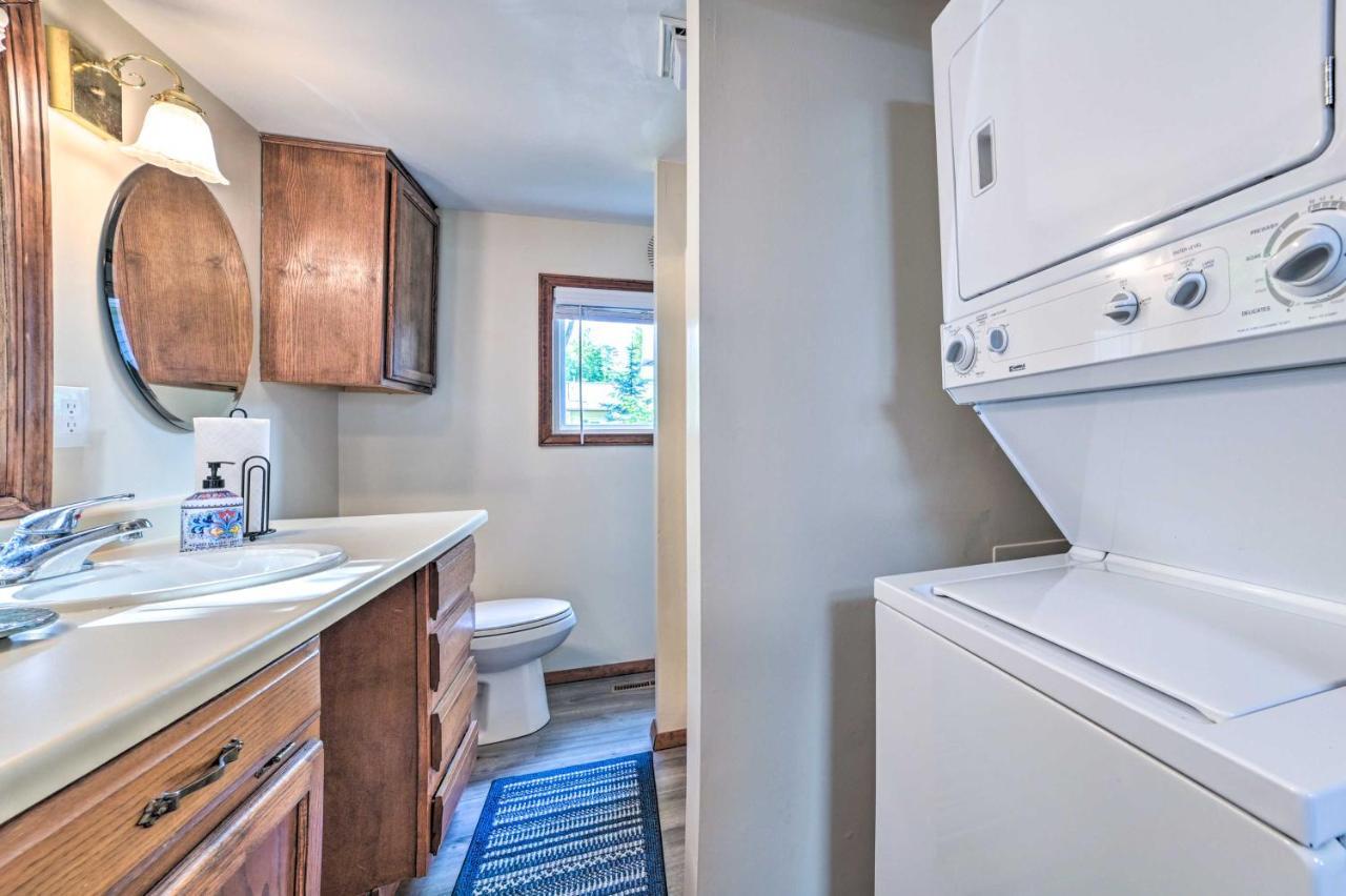 East Tawas Lakefront Getaway With Kayaks And Deck Buitenkant foto
