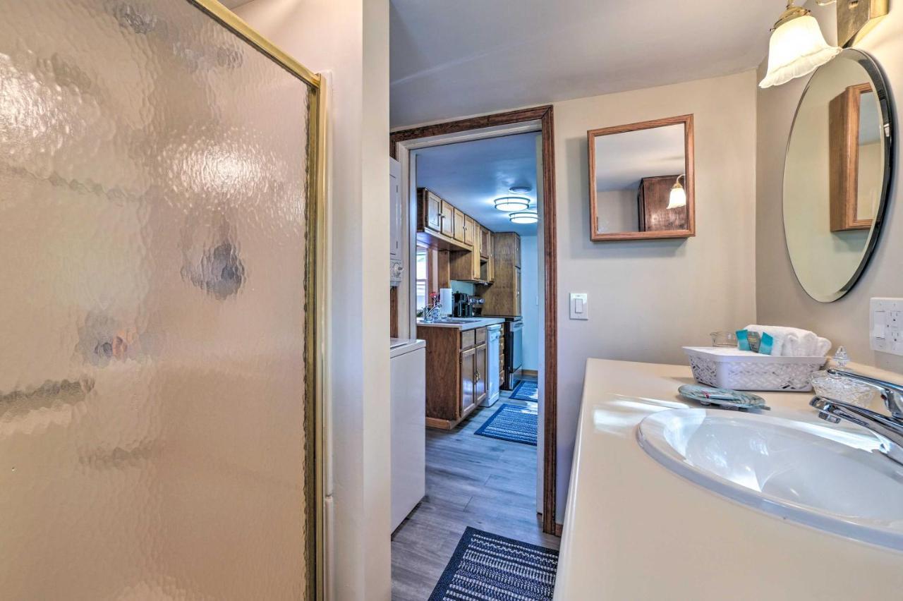 East Tawas Lakefront Getaway With Kayaks And Deck Buitenkant foto